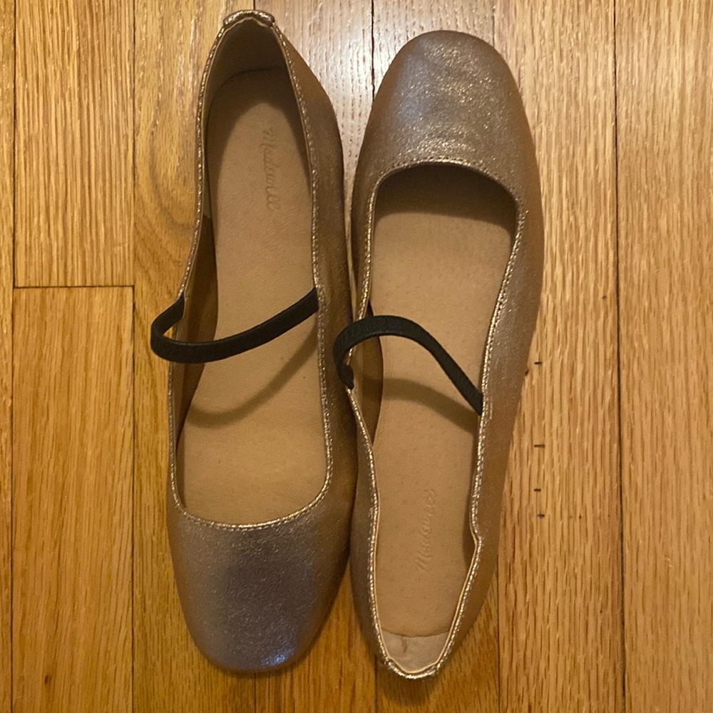 NEW Madewell Rose Gold Greta Flats, size 9.5